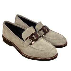 ARA KYLE2 Neutral Beige Suede Leather Bronze Chain Accent Classic Loafers Sz 7